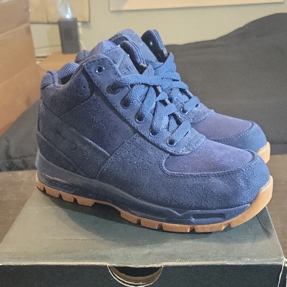 Nike Air Max Goadome GS Rare 'Midnight Navy' (2017) Boys2.5Y Girls 4 NEW